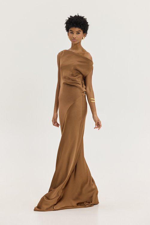Gold dress chocolate