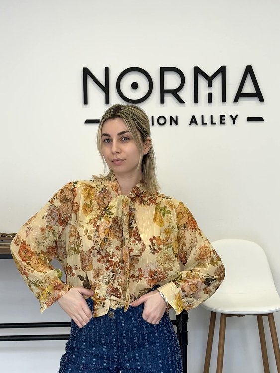 Honey shirt