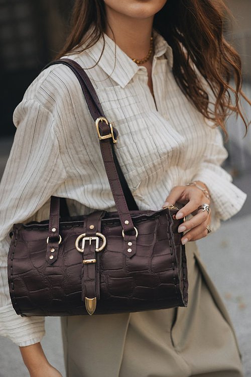 Endlessly barrel bag dark plum