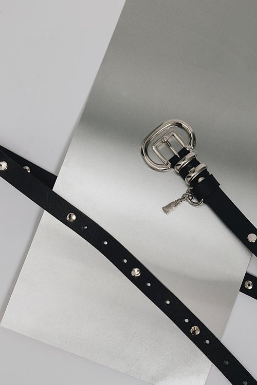 Mysterious girl leather belt