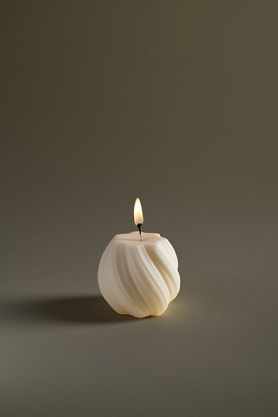 Big Swirl Candle