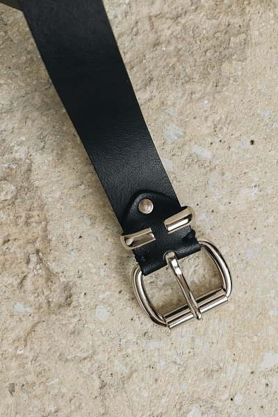 Hollow black