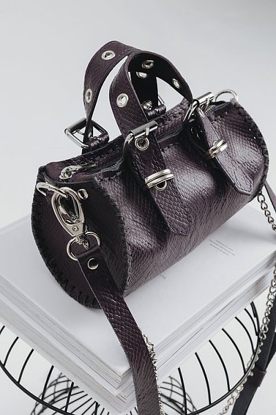 Unstoppable barrel bag dark plum