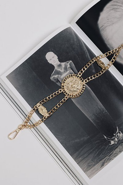 Anthem chain belt