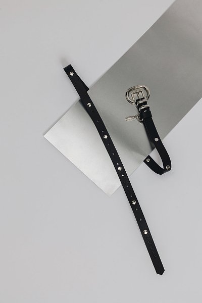 Mysterious girl leather belt