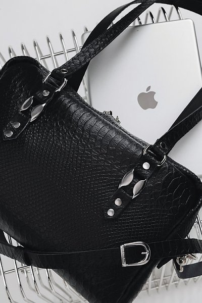Sensation shoulder bag black