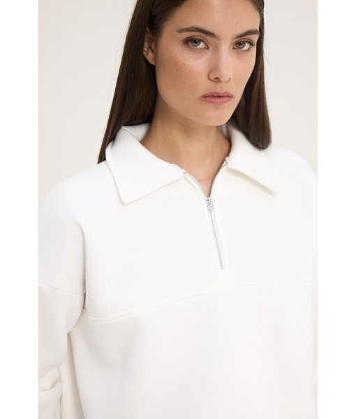 Sunsetgo white sweatshirt