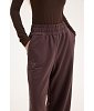Zen sweatpants brown